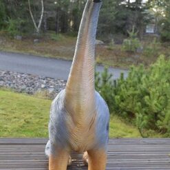 Dinosaurus patsas, edestä