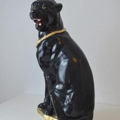 Puumapatsas, musta, komea kaunistus