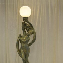 Venusvalaisin, pyöreällä kuvulla