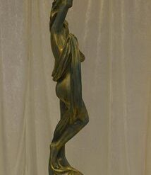 Venusvalaisin, Sivulta