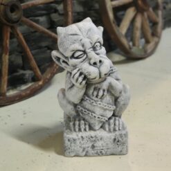 Gargoyle patsa kilvellä