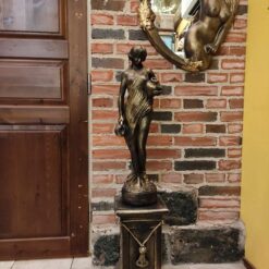 Rebekka patsas, pronssikulta, tuotekuva