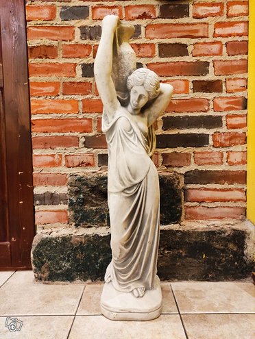 Lisette patsas, tuotekuva